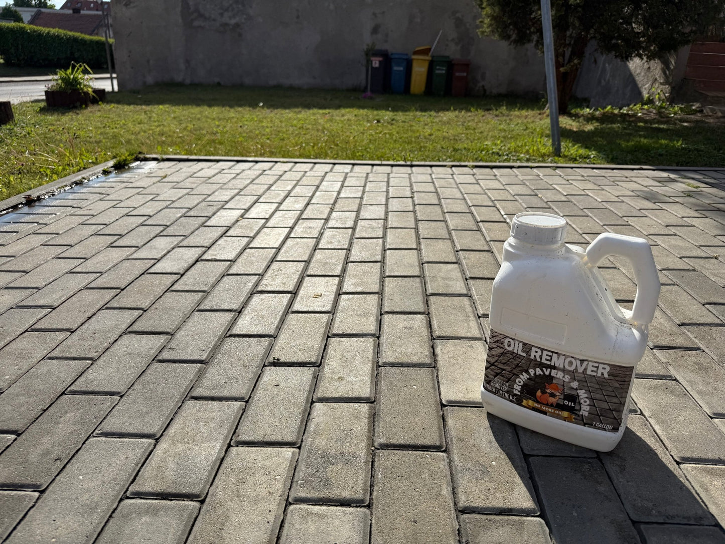 Oil Remover – Effective Method for Removing Oil Stains from Paving Stones and Various Surfaces - CHEMIKAL STATES